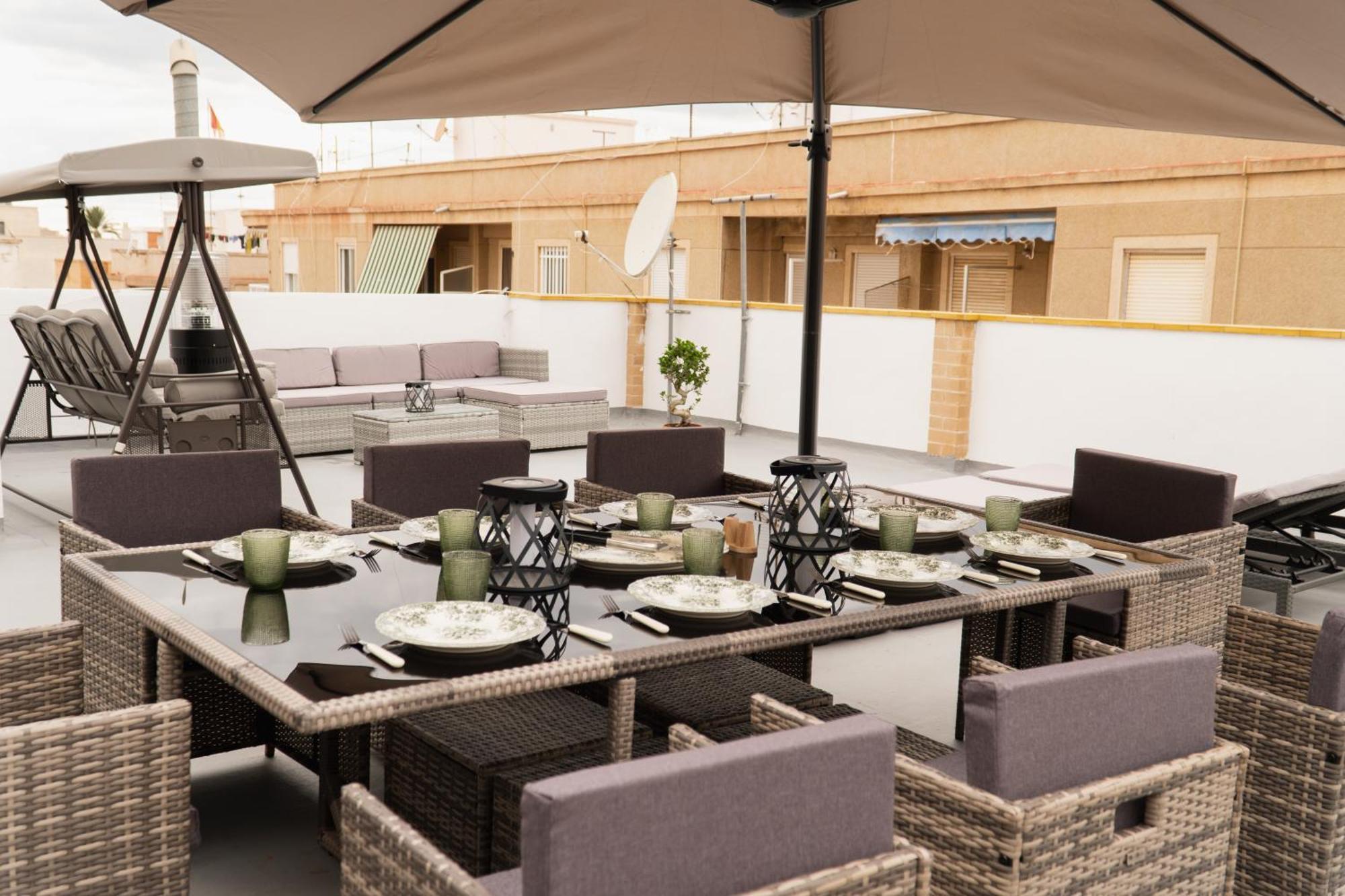 Parsami Suites ซานตาโปลา ภายนอก รูปภาพ