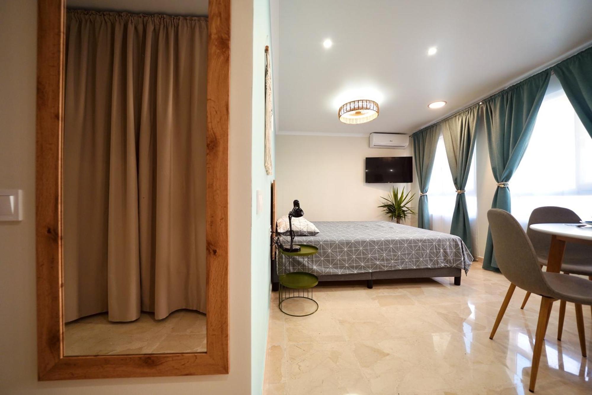 Parsami Suites ซานตาโปลา ภายนอก รูปภาพ