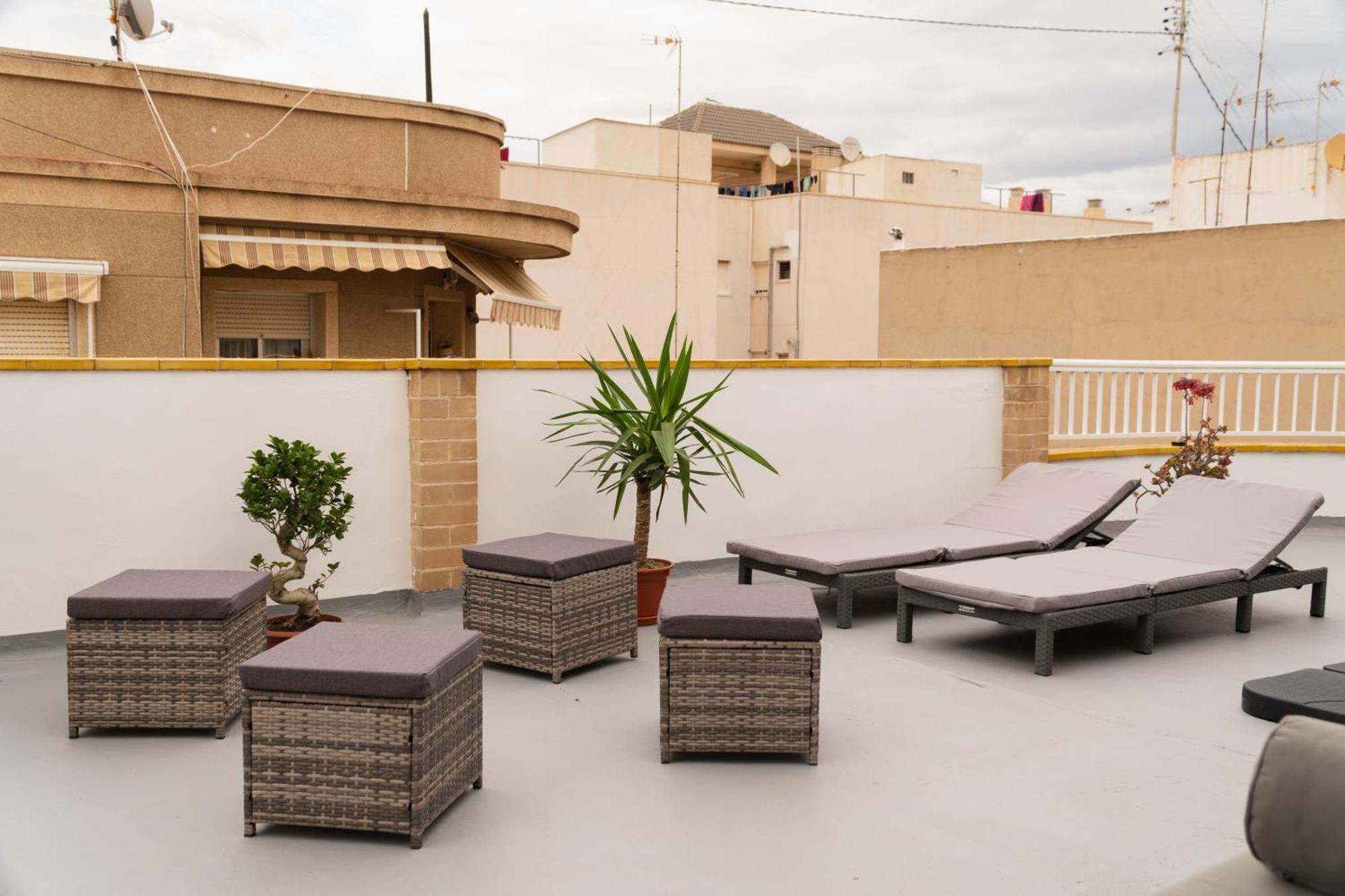 Parsami Suites ซานตาโปลา ภายนอก รูปภาพ