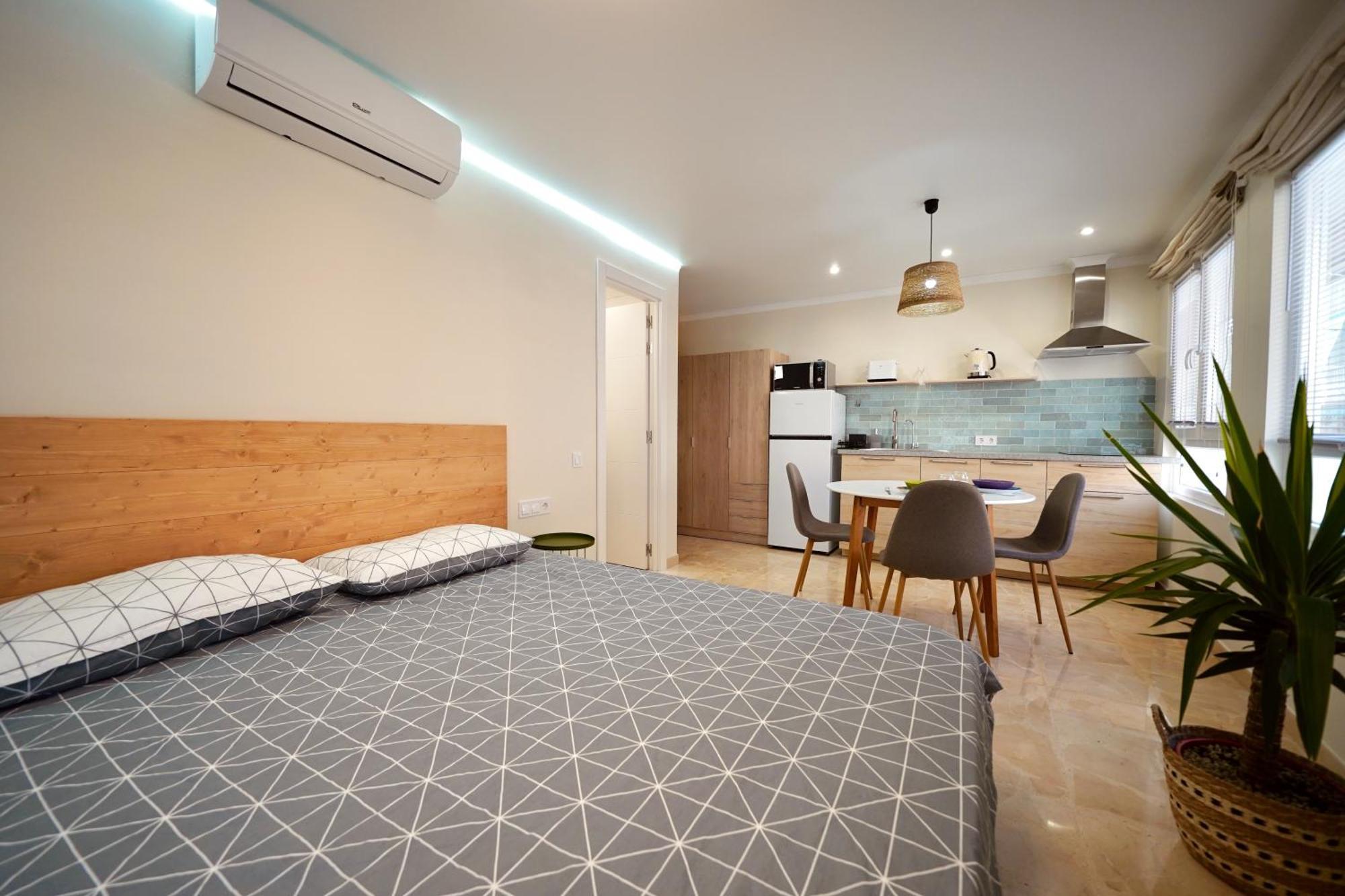 Parsami Suites ซานตาโปลา ภายนอก รูปภาพ