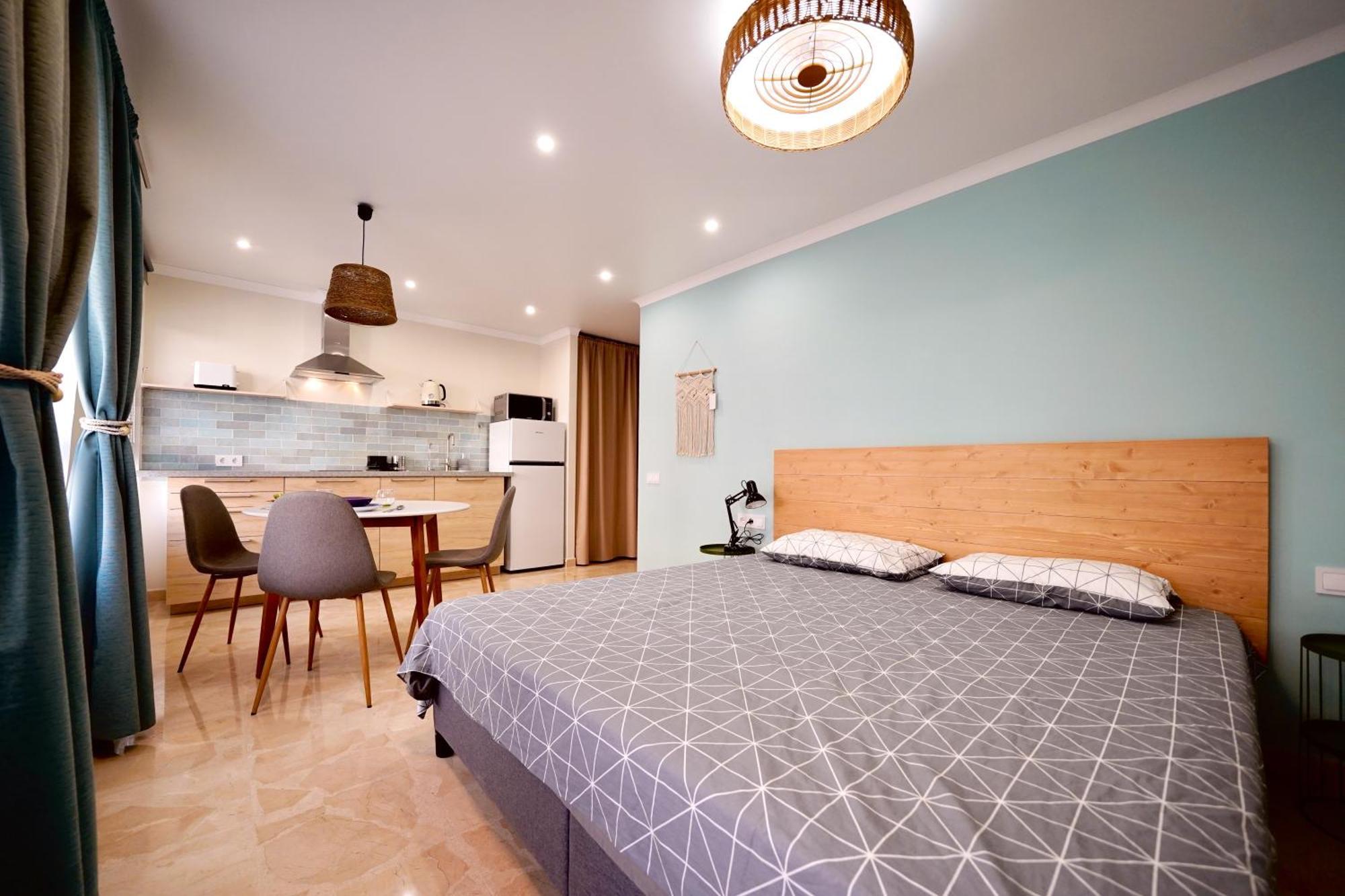 Parsami Suites ซานตาโปลา ภายนอก รูปภาพ