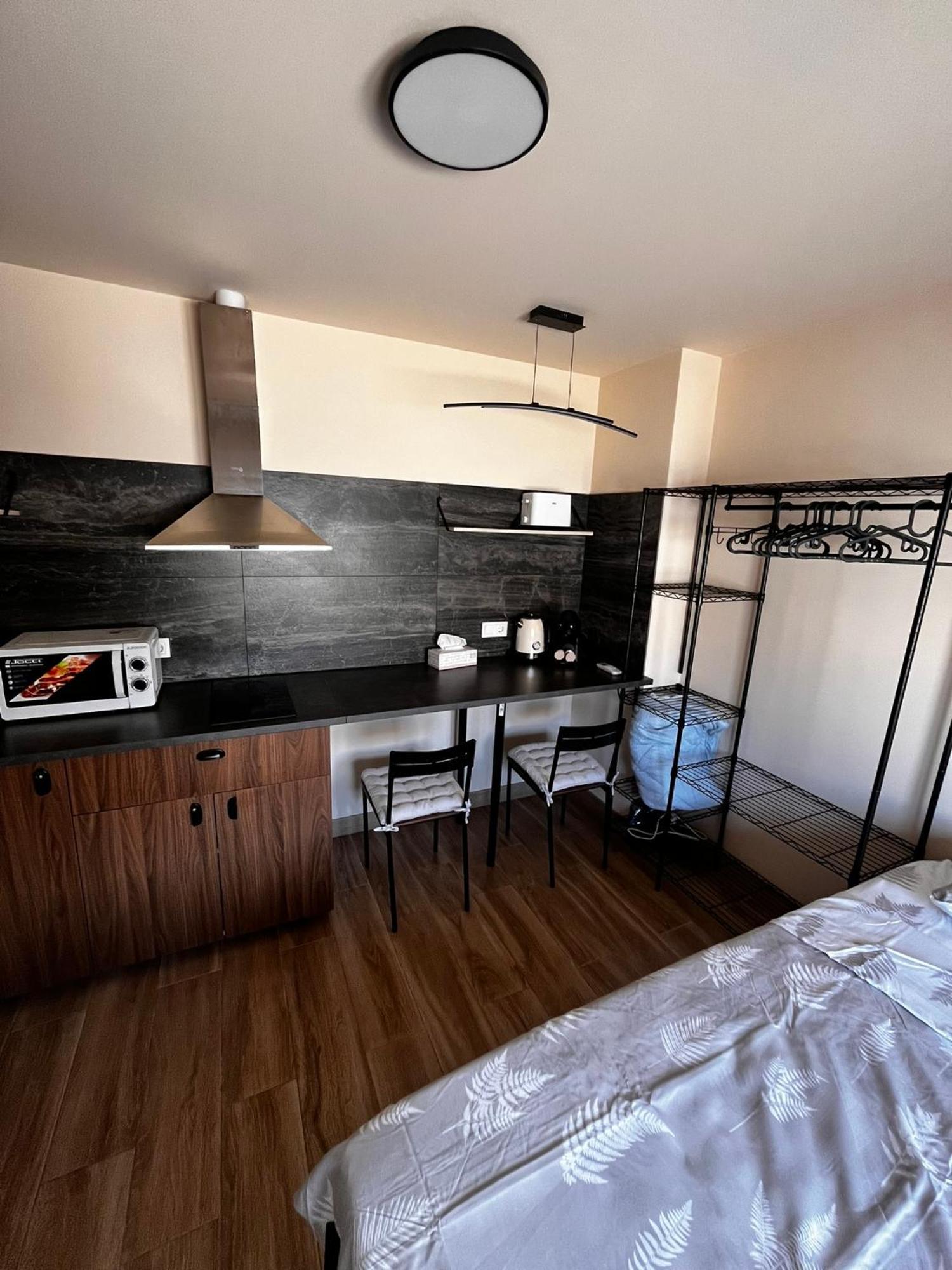Parsami Suites ซานตาโปลา ภายนอก รูปภาพ